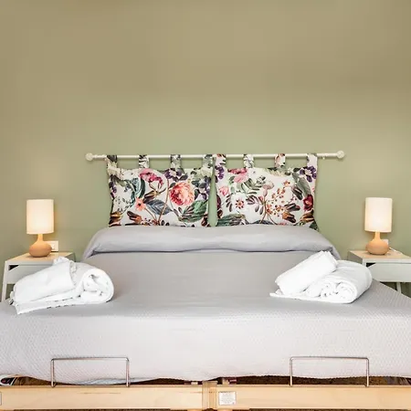 Apartman Guesthost - Modern & La Spezia