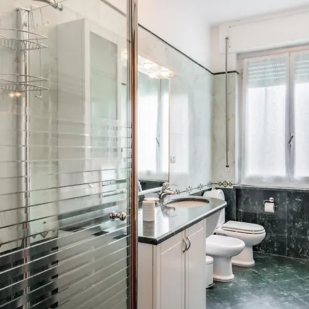 Apartamento Modern & La Spezia