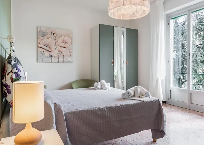 Apartmán Guesthost - Modern & La Spezia